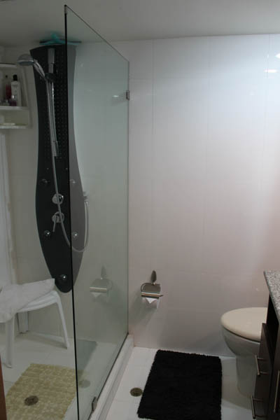 Bathroom of San Marino Apartment for Rent, Medellin, Colombia