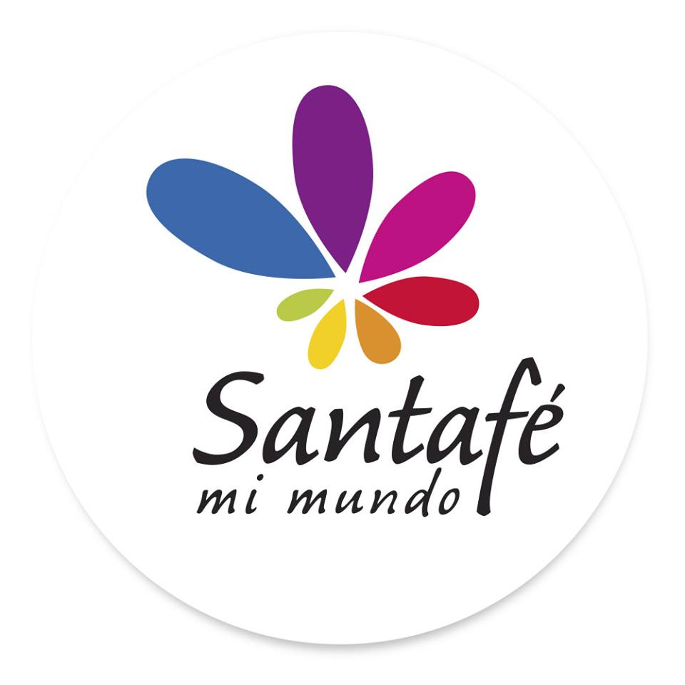 A white circle with the word " santafe " written in black.